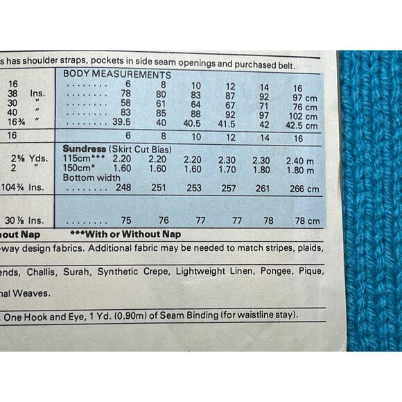 McCalls 6657 Sewing pattern apron dress fit and flare size 8 10 12 - Picture 7 of 7